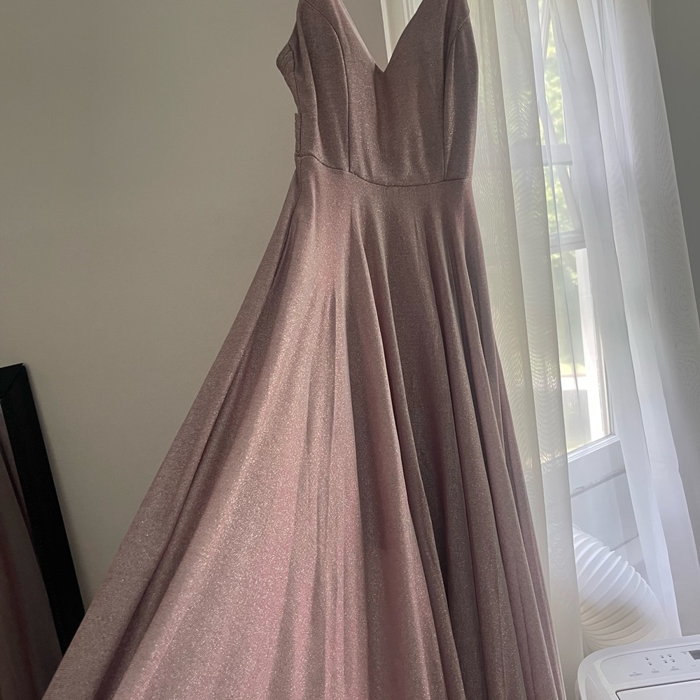 Prom / wedding/ Formal - Picture 7 of 7